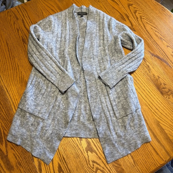 Banana Republic Size Medium Petite 58% Wool - Picture 1 of 4